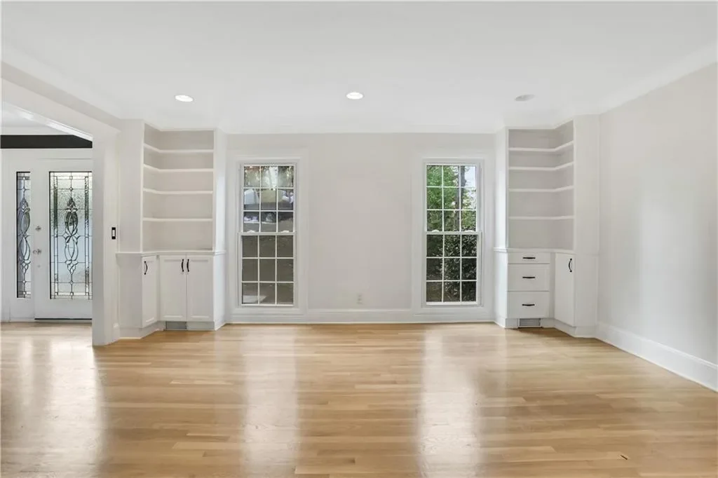 Gallery photo 3