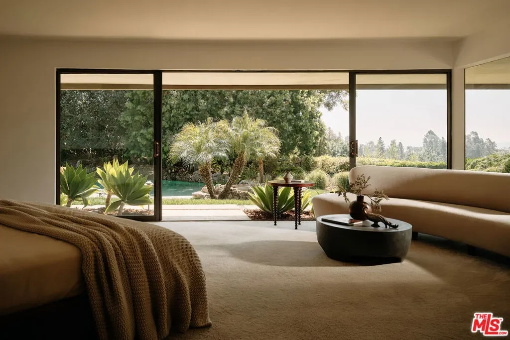 1117 N Beverly Drive, Beverly Hills, California, United States. - Photo 19