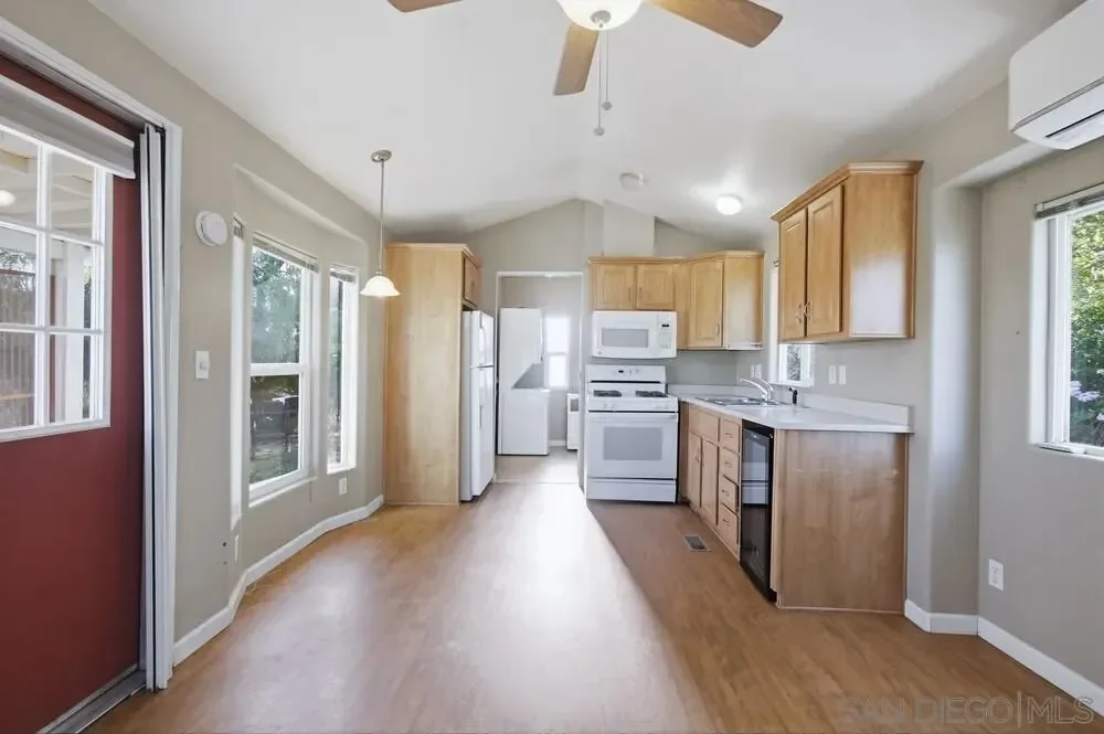 31503 Stardust Lane, Valley Center, California, United States. - Photo 32