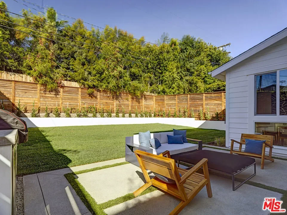 4747 Ambrose Avenue, Los Angeles, California, United States. - Photo 2