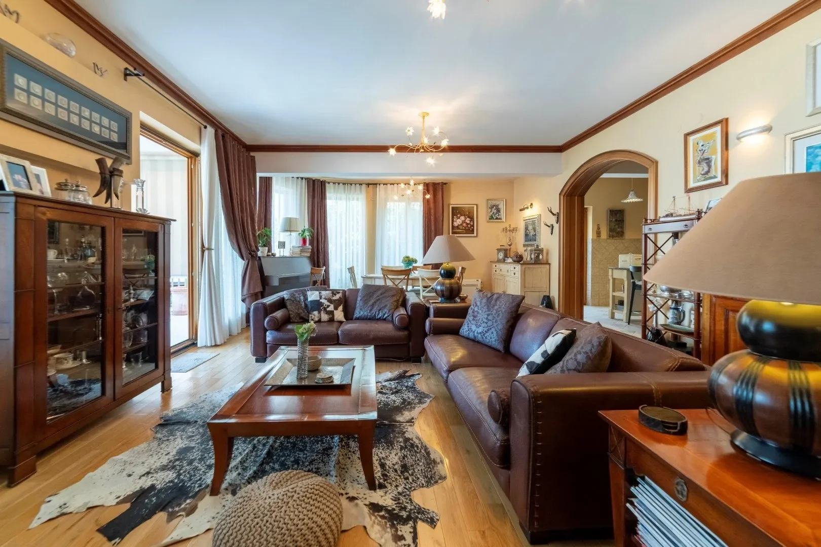 Gallery photo 8