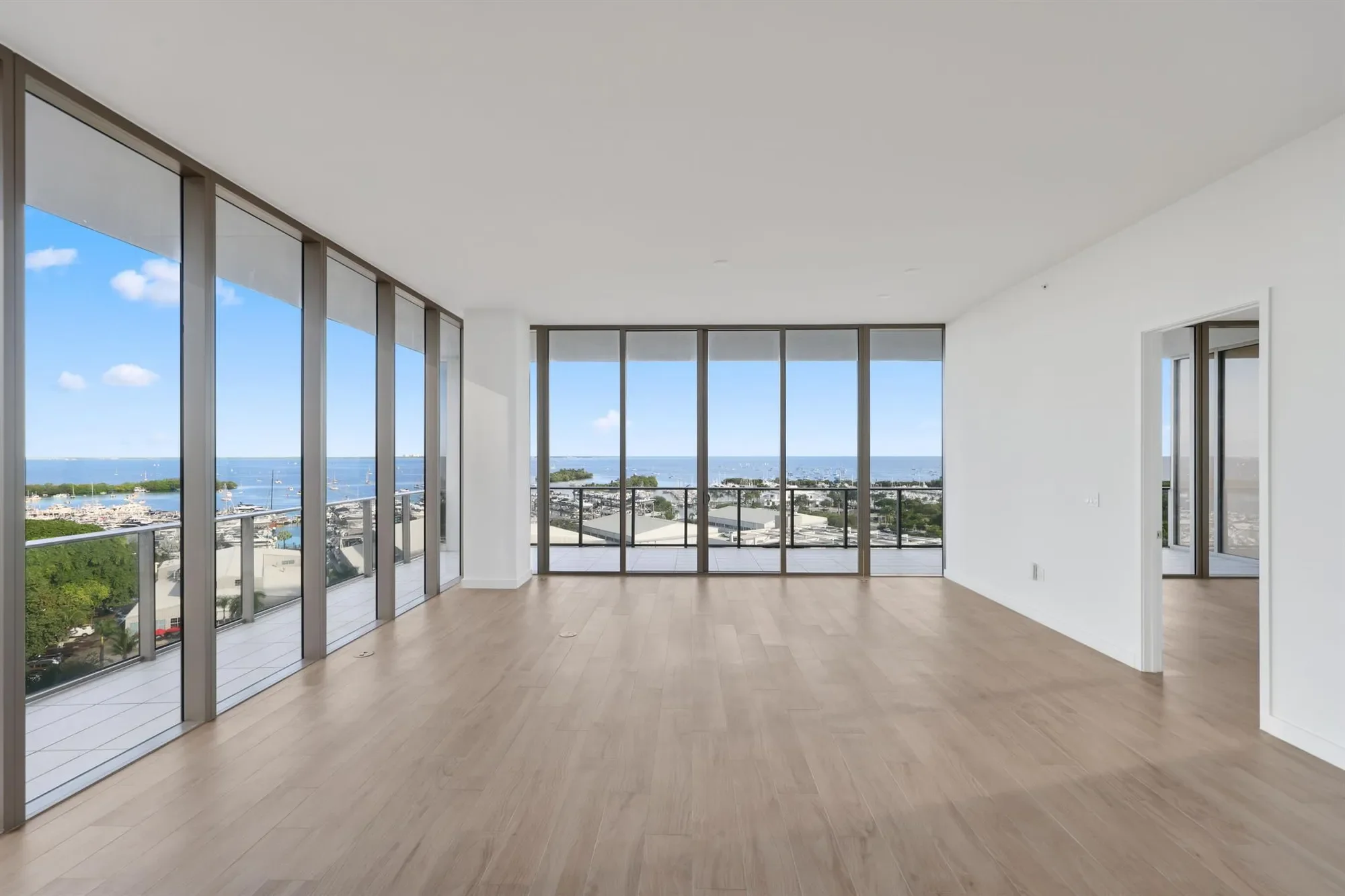 2655 S Bayshore Drive, Miami, Florida, United States. - Photo 25