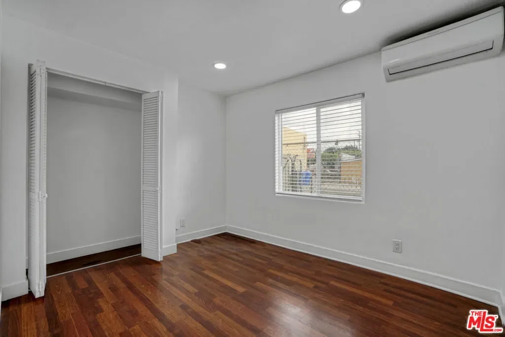 Gallery photo 5