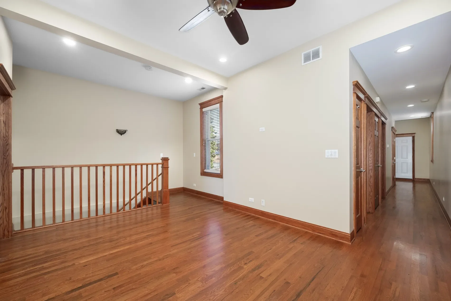 3549 S Lowe Avenue , Chicago, IL 60609, Chicago, Illinois, United States. - Photo 20