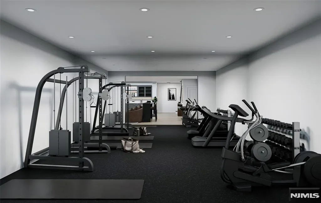 28 Feldman Court, Mahwah, New Jersey, United States. - Photo 17