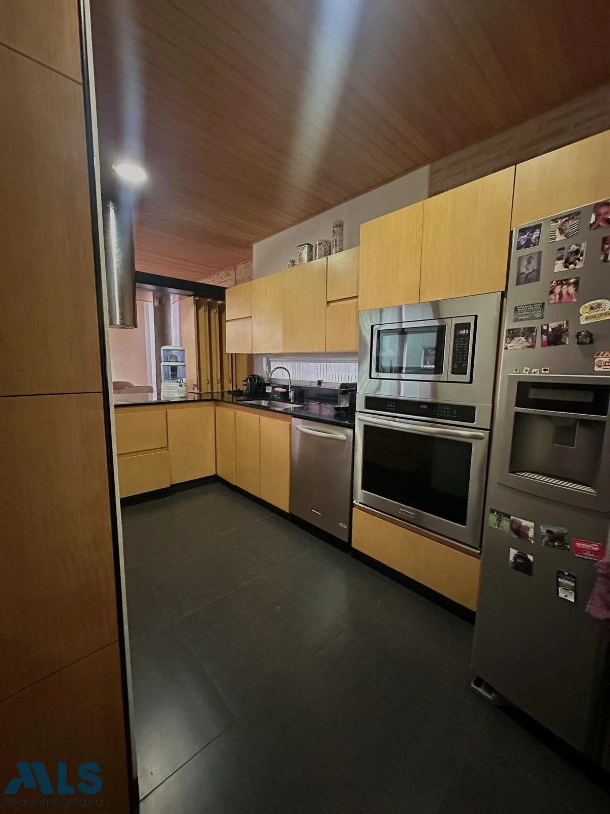 Gallery photo 10