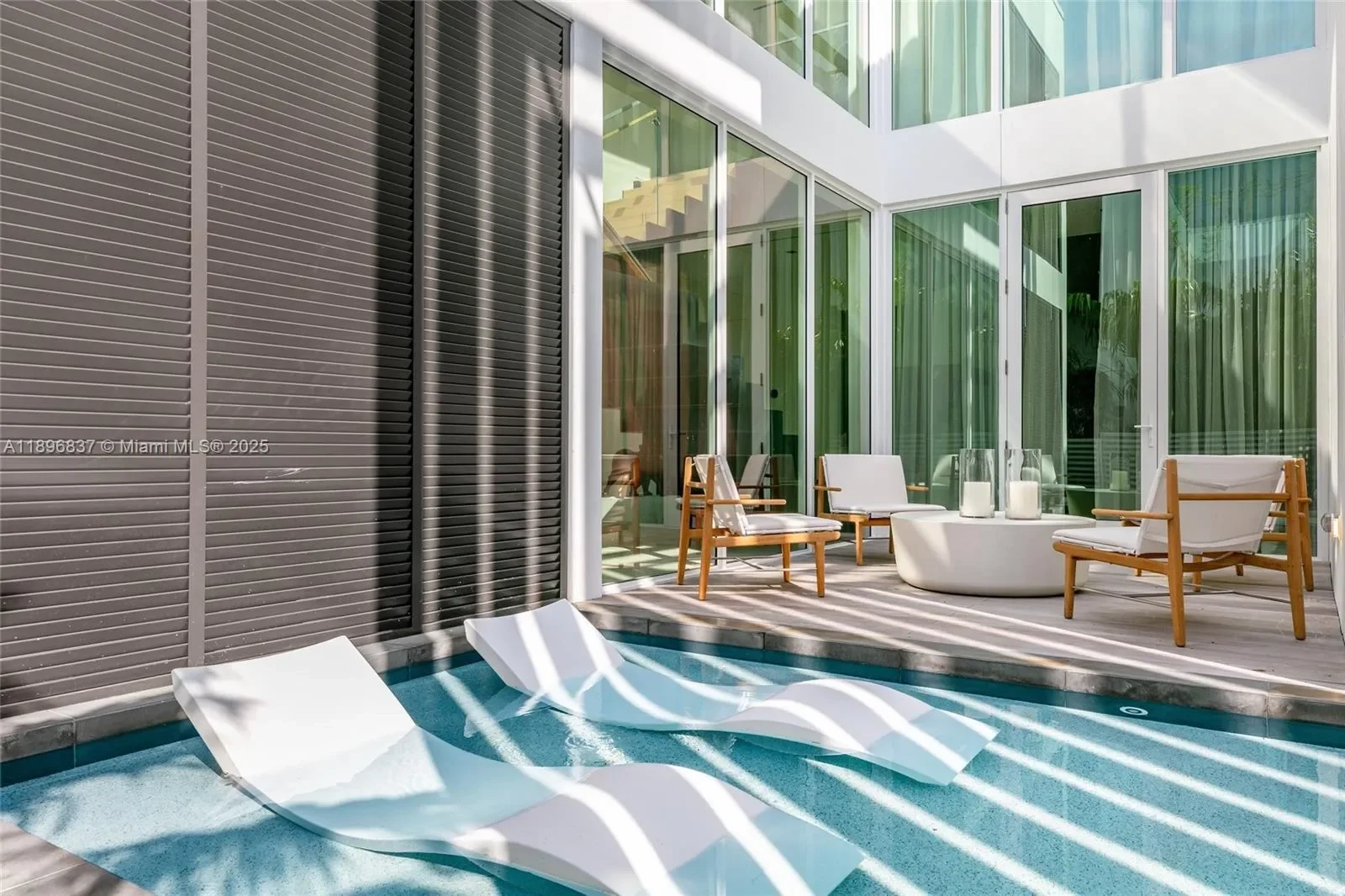 1081 W 48th St, Miami Beach, Florida, United States. - Photo 38