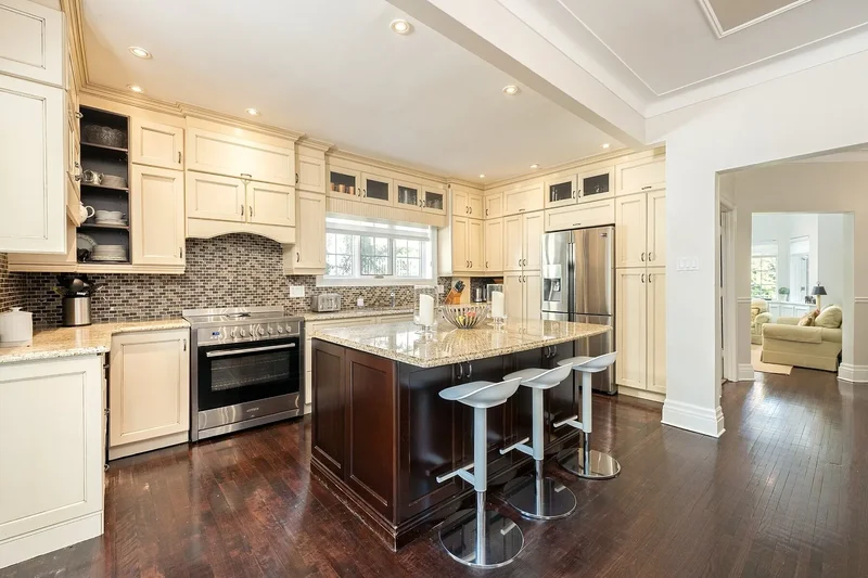 5 Ch. Belfrage, Westmount, QC H3Y1E6, Westmount, Quebec, Canada. - Photo 29