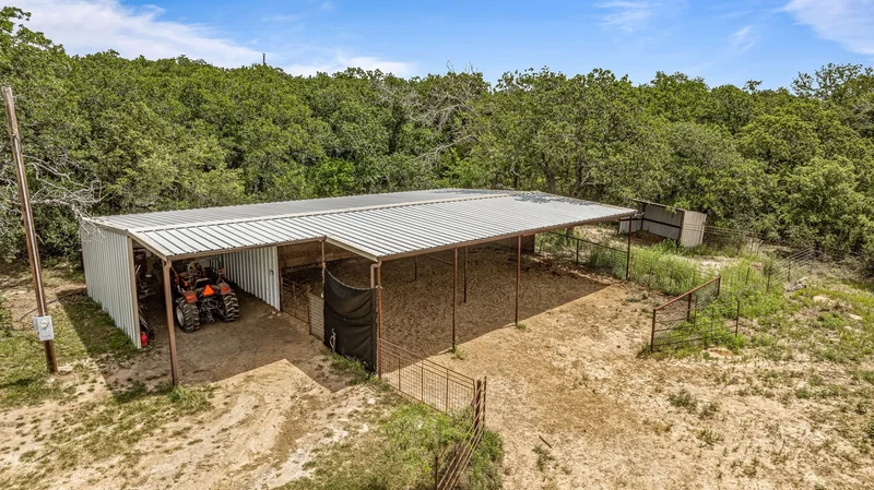 493 Private Road 1673, Stephenville, TX 76401, Stephenville, Texas, United States. - Photo 36