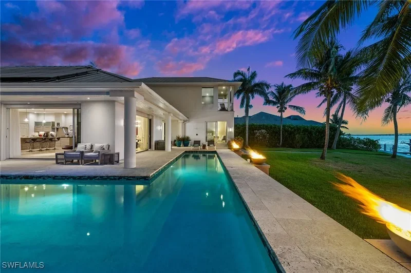 5625 Riverside Drive, Cape Coral, Florida, United States. - Photo 11