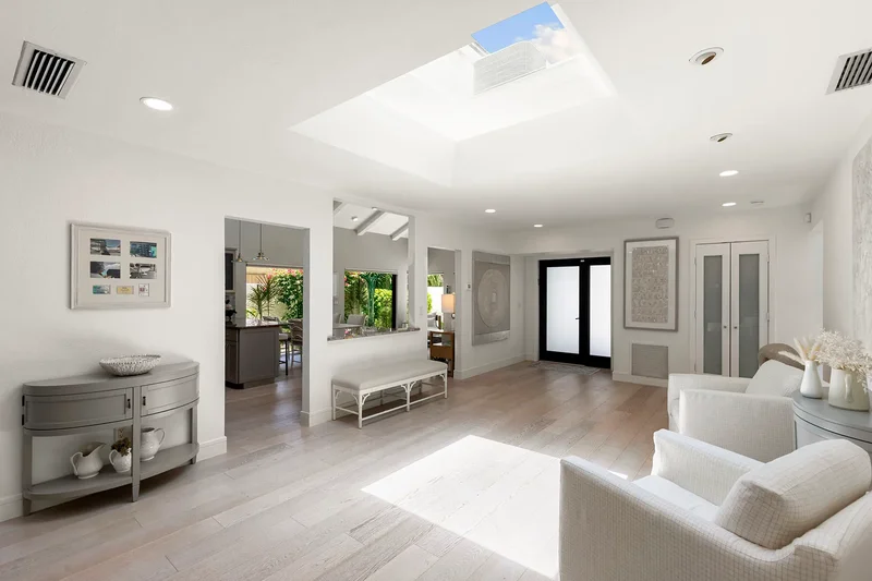 580 Tierra Mar Lane , 21, Naples, FL 34108, Naples, Florida, United States. - Photo 2
