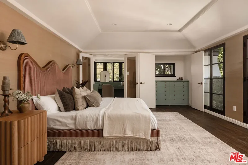 1641 N Ogden Drive, Los Angeles, California, United States. - Photo 19