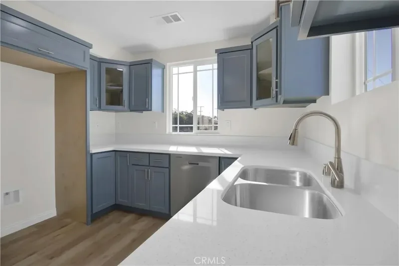 815 W G Street, Los Angeles, California, United States. - Photo 11