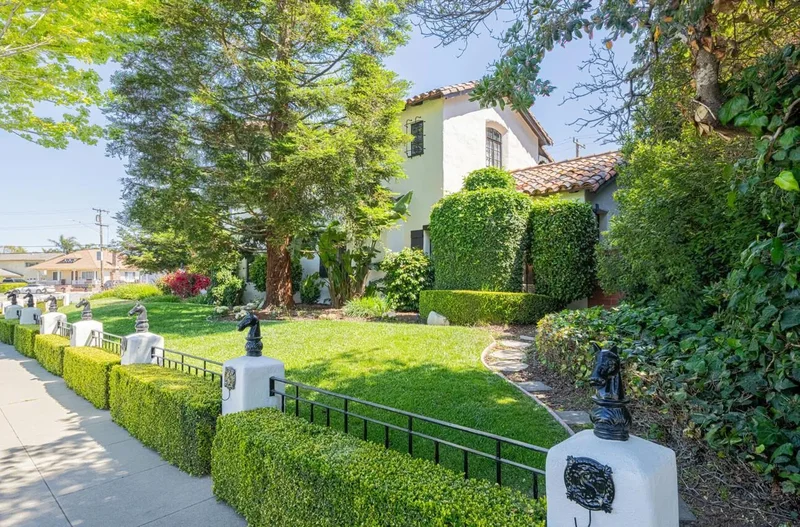 1 Santa Lucia Avenue, Salinas, California, United States. - Photo 44