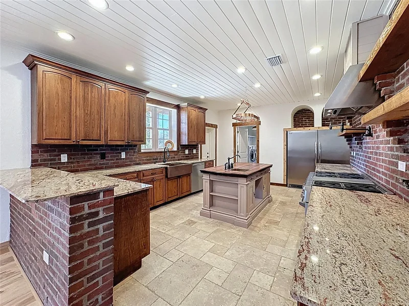 19600 E STATE ROAD 64, Bradenton, Florida, United States. - Photo 2