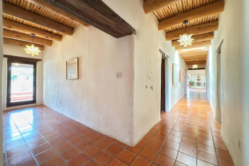 54 RONS Road, Santa Fe, NM 87508, Santa Fe, New Mexico, United States. - Photo 38