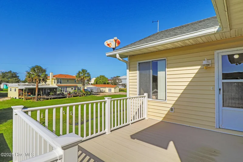 143 Waterway Drive, Cedar Point, NC 28584, Cedar Point, North Carolina, United States. - Photo 38