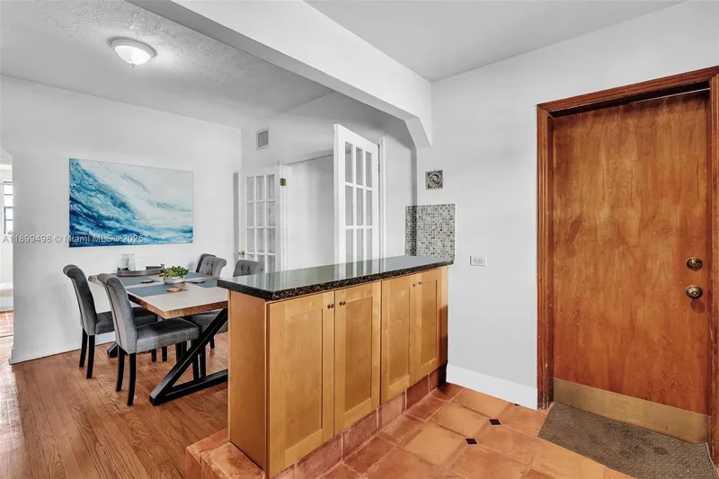 836 W 40th St, Miami Beach, Florida, United States. - Photo 9