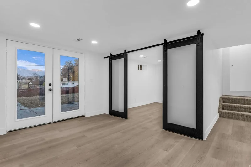 941 E CARNATION DR, Sandy, Utah, United States. - Photo 14