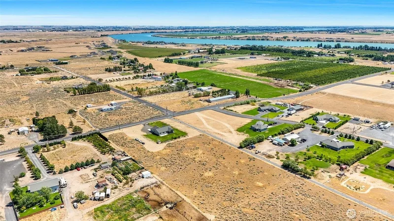 7526 NE Rd D.5, Moses Lake, WA 98837, Moses Lake, Washington, United States. - Photo 36