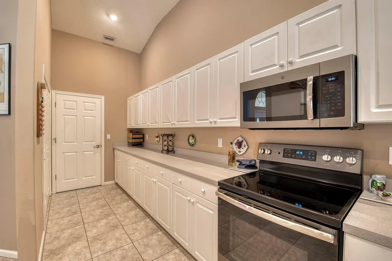 5681 Lago Del Sol Drive, Wellington, Florida, United States. - Photo 44