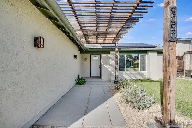 9050 Capricorn Way, San Diego, California, United States. - Photo 5