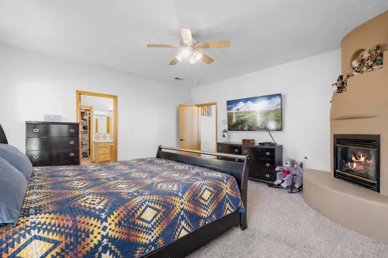 12709 Sunset Ridge Place NE, Albuquerque, NM 87111, Albuquerque, New Mexico, United States. - Photo 30