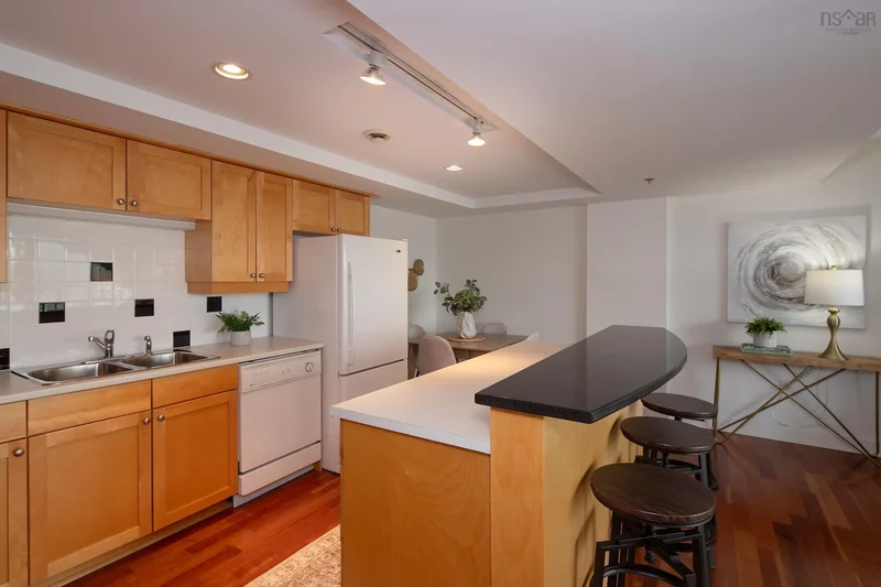 1477 Lower Water Street #411, Halifax, NS B3J 3Z4, Halifax, Nova Scotia, Canada. - Photo 4
