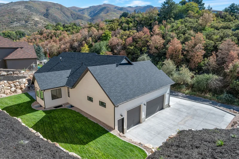 2563 E 2250 N, Layton, Utah, United States. - Photo 28
