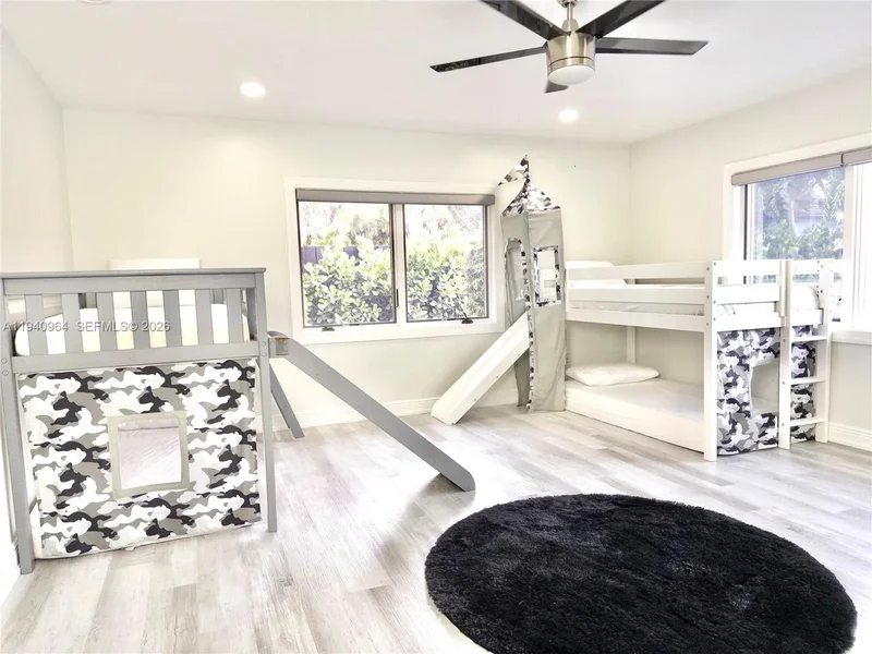 2611 S Indian River Dr, Fort Pierce, Florida, United States. - Photo 8