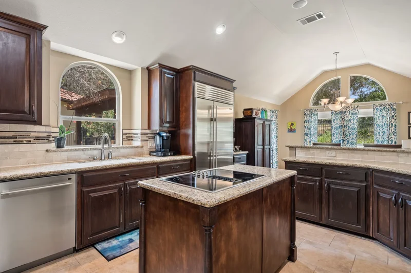 104 Fenway Court , Lakeway, TX 78734, The Hills, Texas, United States. - Photo 21