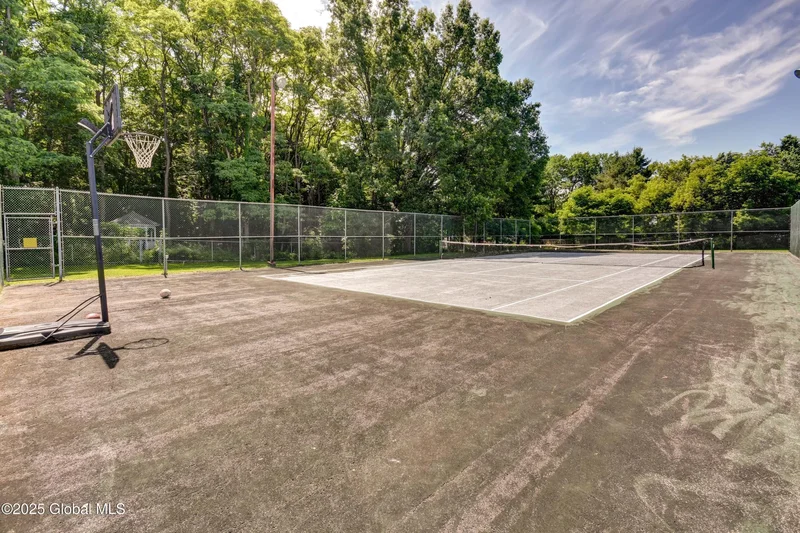 9 University Place, Amsterdam, NY 12010, Amsterdam, New York, United States. - Photo 67
