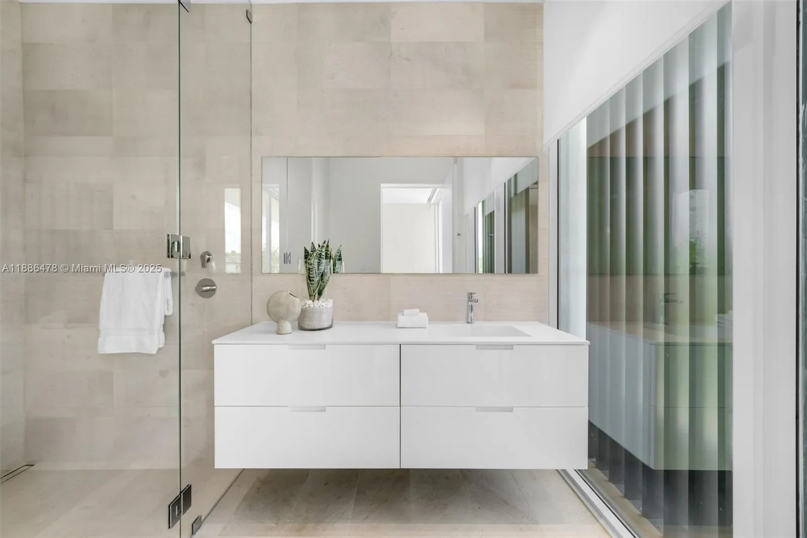 1011 W 48th St 8, Miami Beach, Florida, United States. - Photo 23