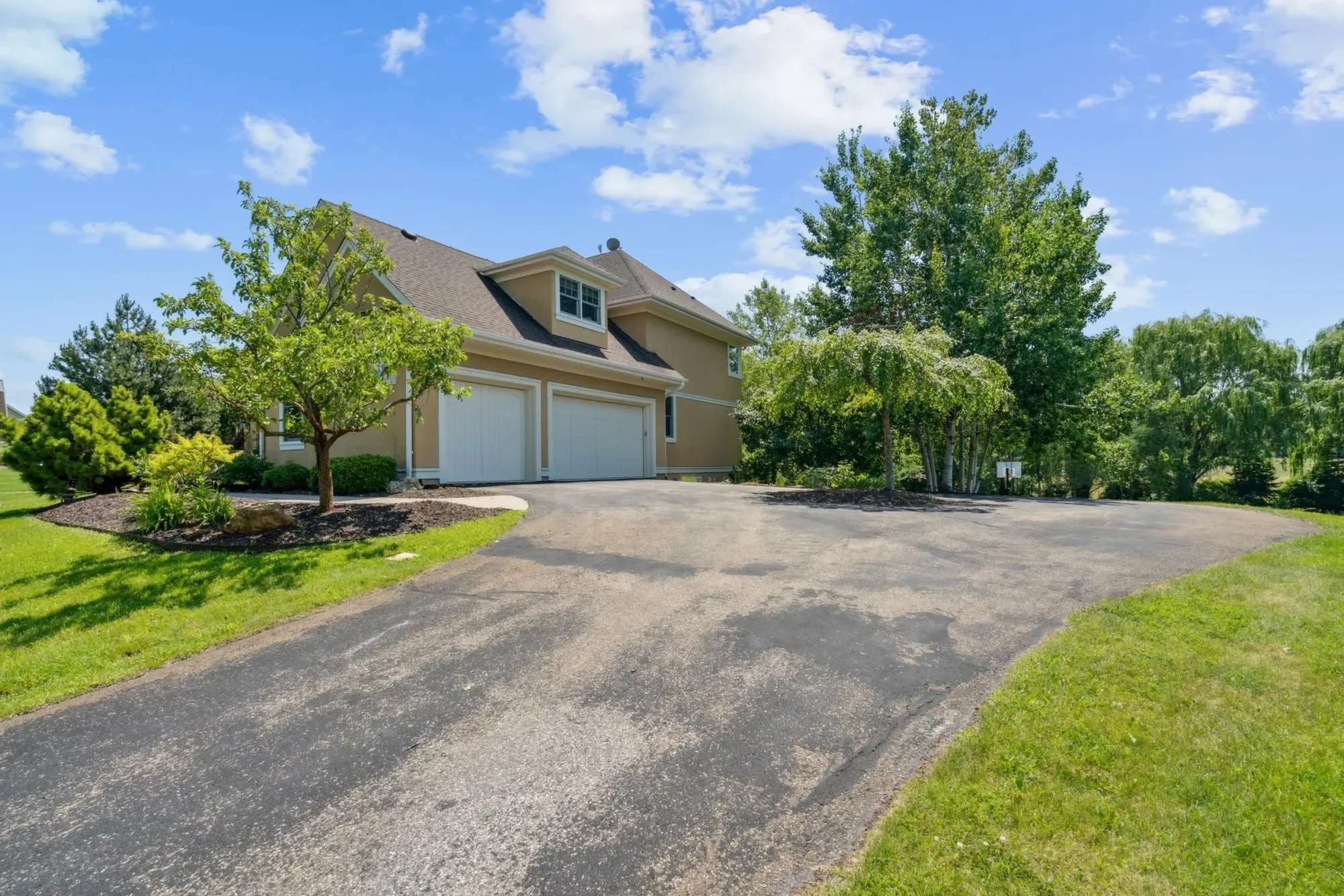 6294 Bluestem Road S, Corcoran, MN 55340, Medina, Minnesota, United States. - Photo 68