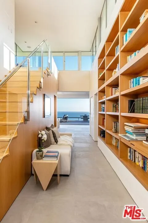 32554 Pacific Coast Highway, Malibu, California, United States. - Photo 4