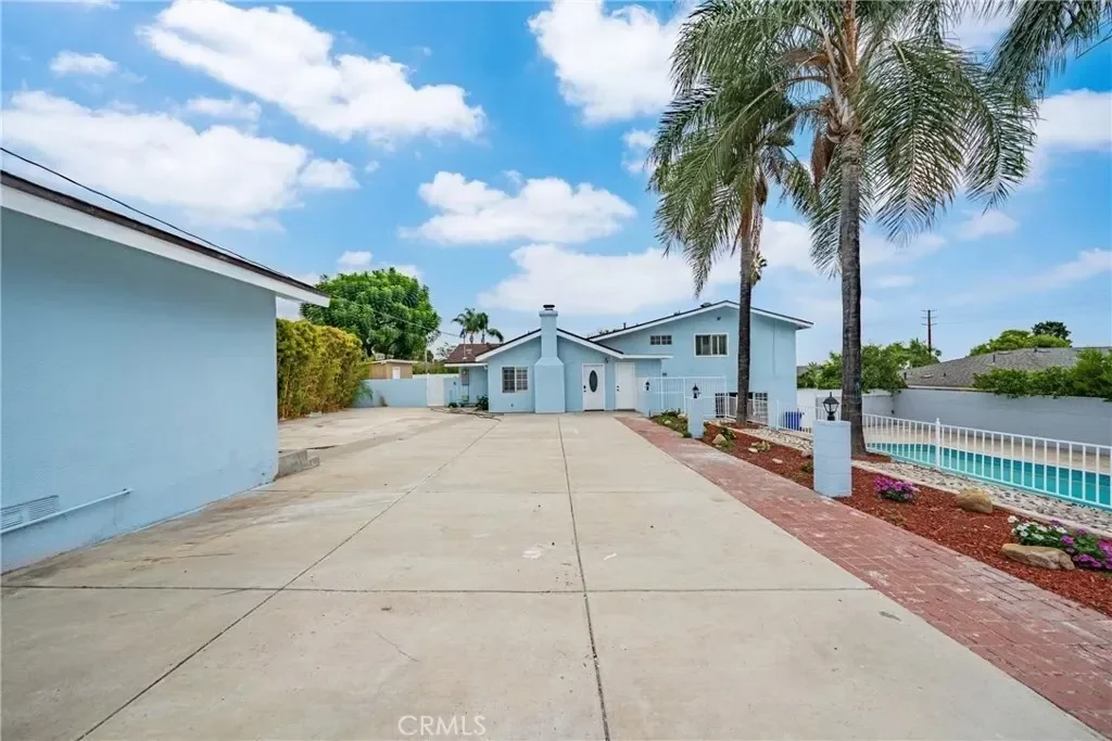 1623 N N Vallejo Way, Upland, California, United States. - Photo 19