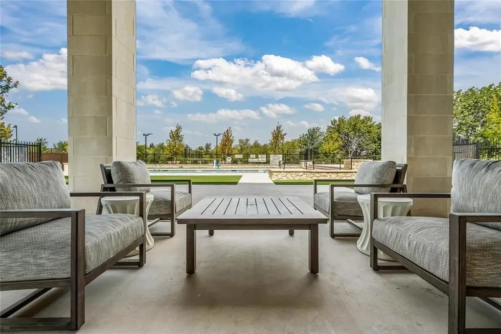 9728 Latour Court, Fort Worth, Texas, United States. - Photo 13