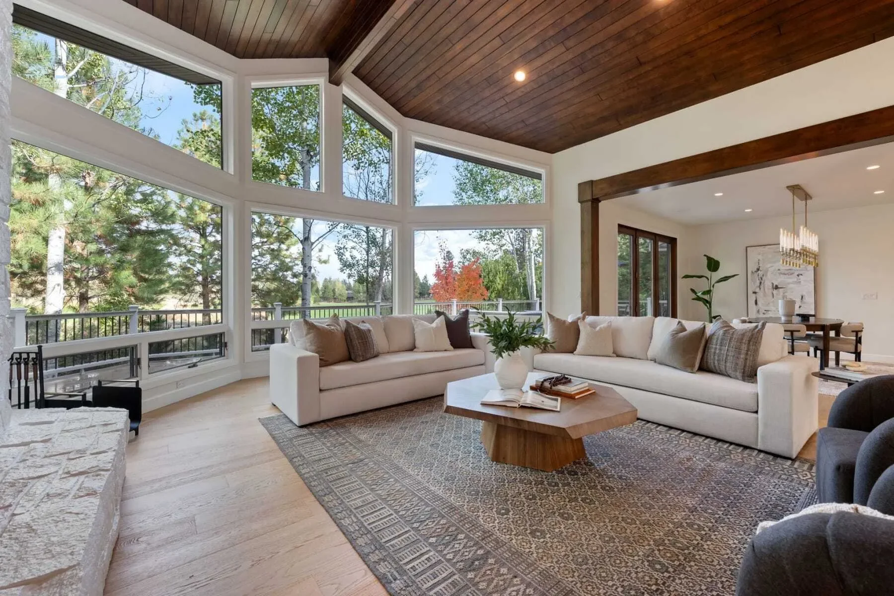 61824 Red Meadow Ct, Bend, OR 97702, Bend, Oregon, United States. - Photo 5
