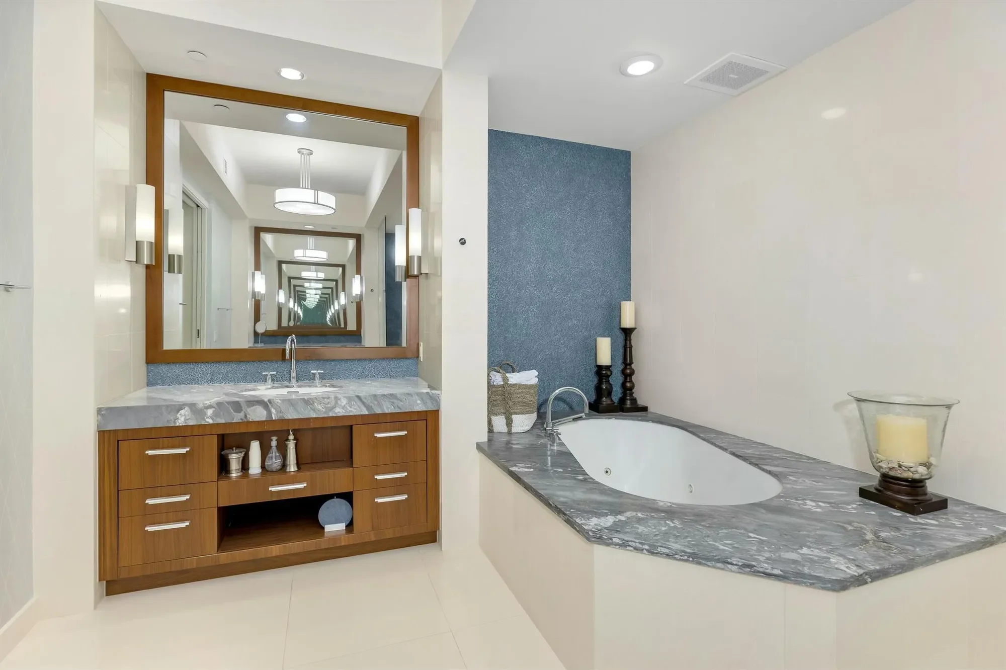 1000 S Ocean Boulevard, Boca Raton, Florida, United States. - Photo 14