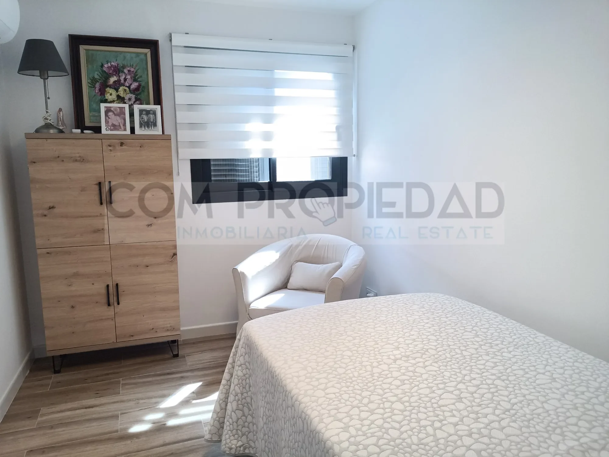 Gallery photo 12