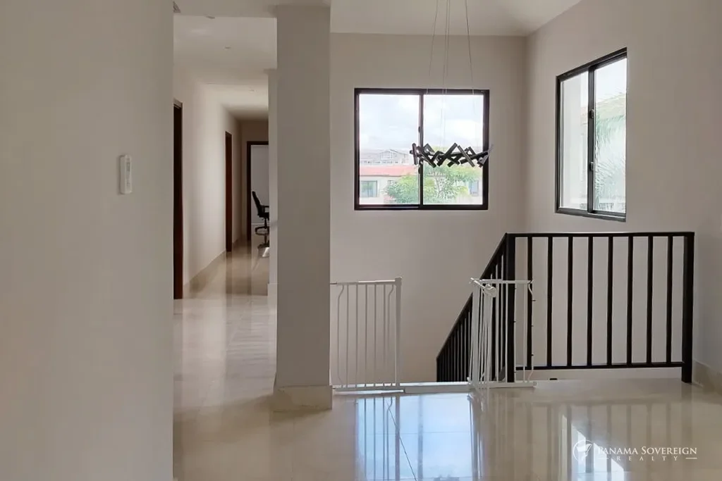 Gallery photo 8