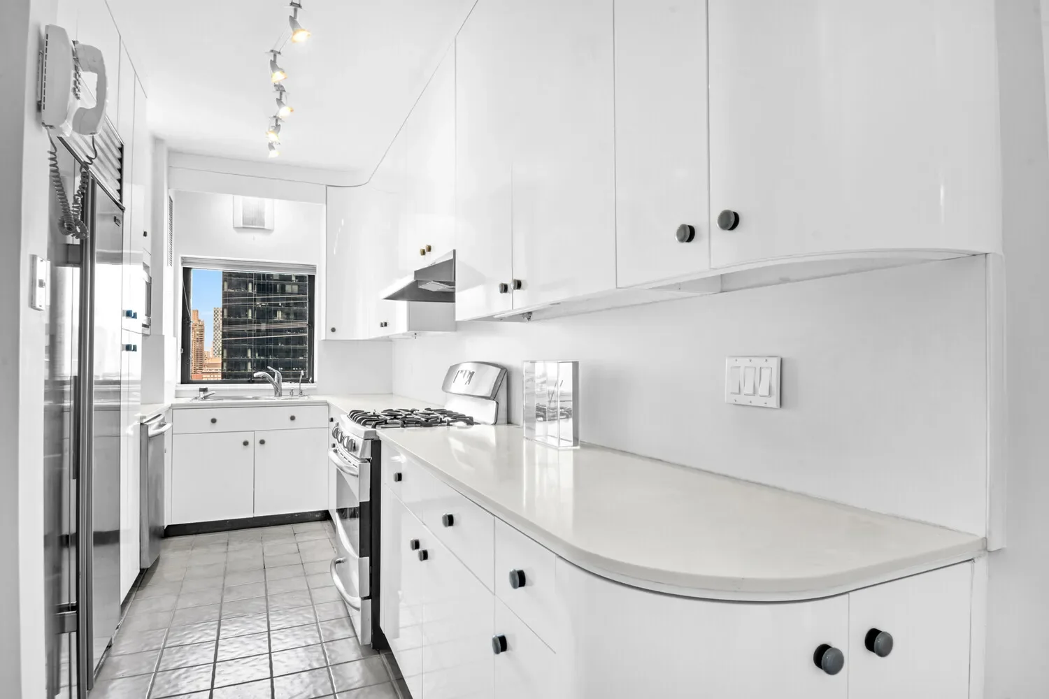The Sovereign, 425 E 58TH ST, New York, New York, United States. - Photo 6