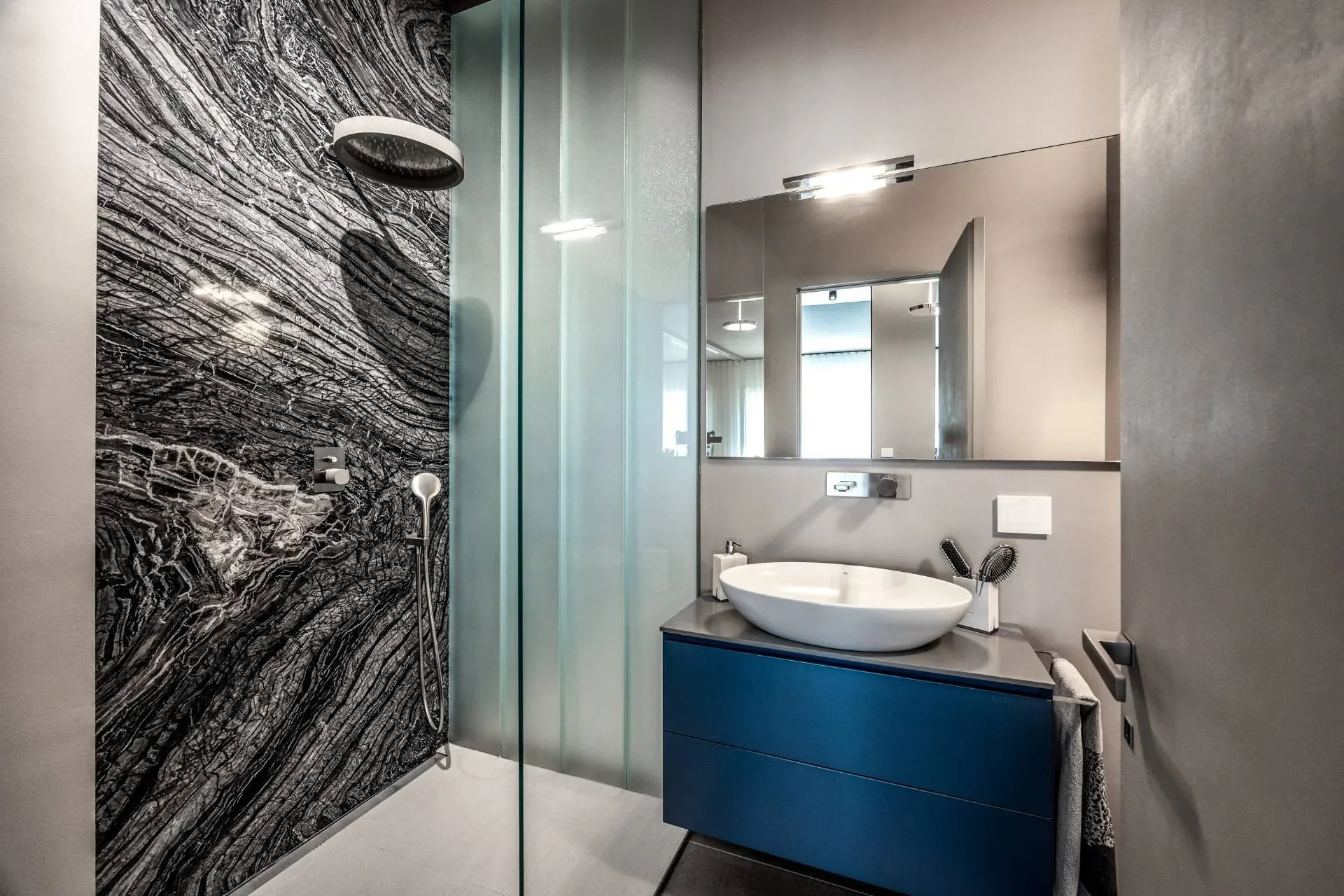 Corso Massimo D'azeglio 106, Turin, Piedmont, Italy. - Photo 12