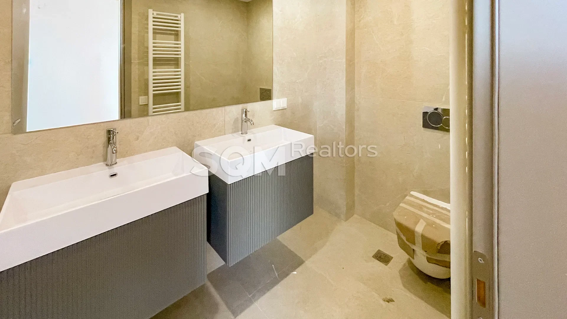 Gallery photo 4