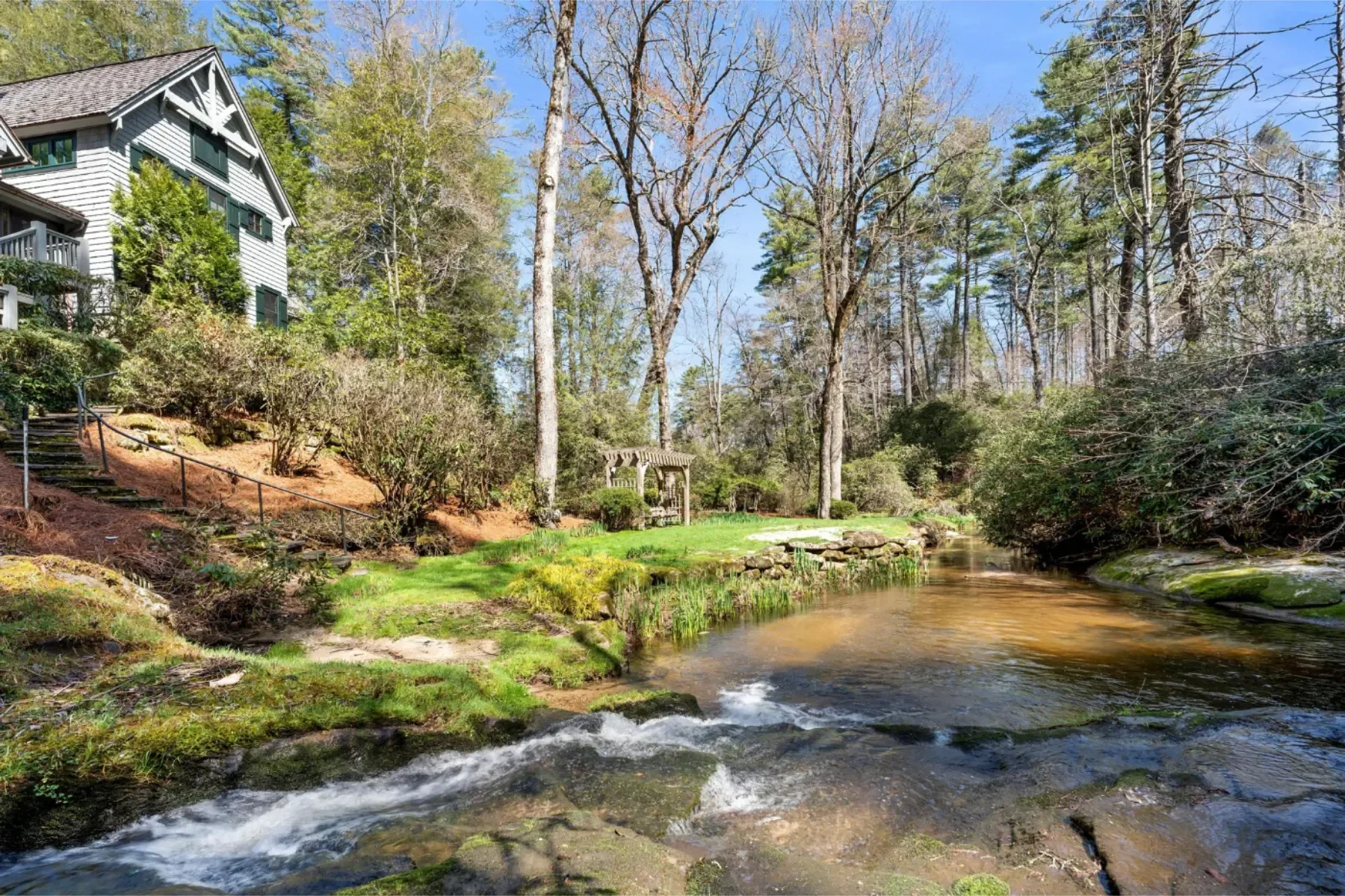 1671 Highway 107S, Cashiers, NC 28717, Highlands, North Carolina, United States. - Photo 53