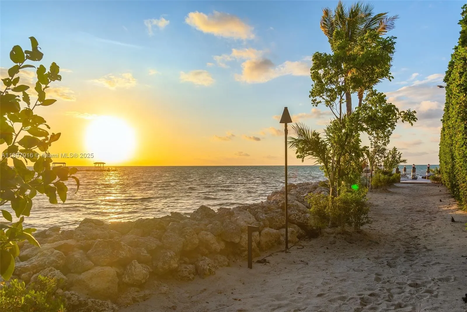 82719 Old Hwy, Islamorada, Florida, United States. - Photo 33