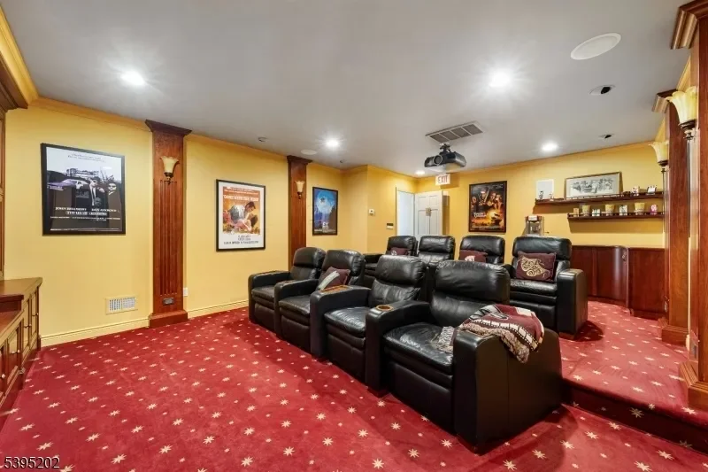 2 Unami Ln, Scotch Plains Twp., NJ 07076, Scotch Plains, New Jersey, United States. - Photo 15