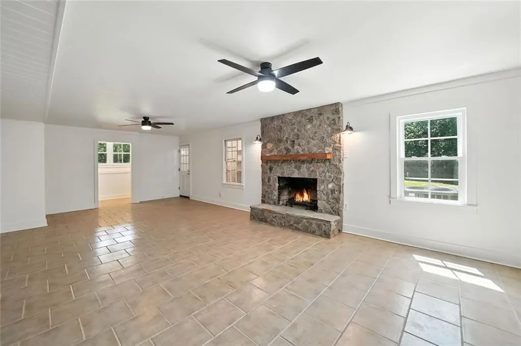 1092 Old Lathemtown Road, Canton, Georgia, United States. - Photo 42