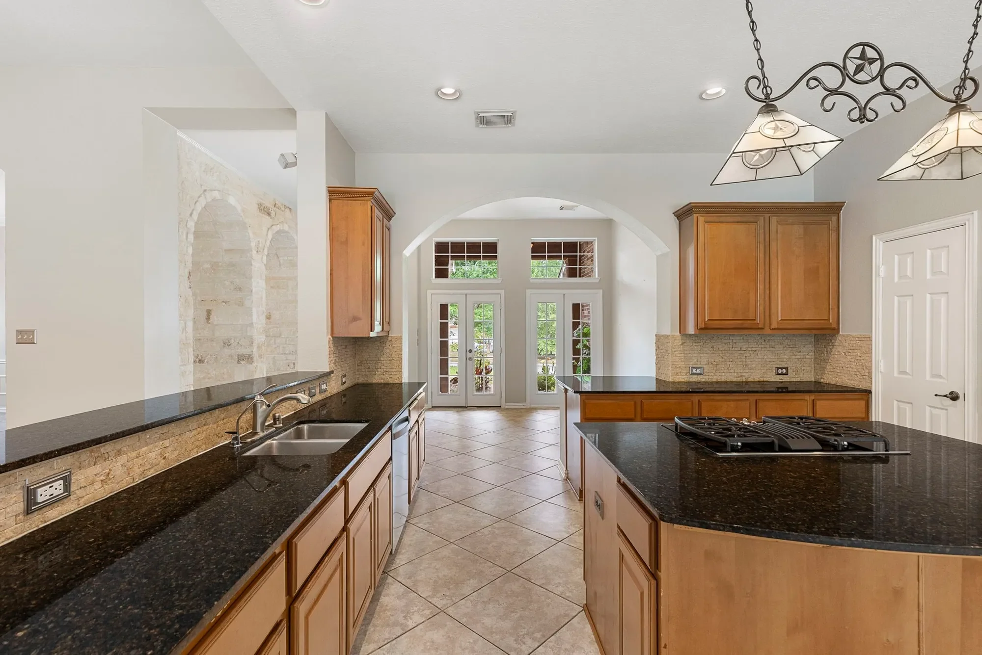 6 Hithervale Court, The Woodlands, TX 77382, The Woodlands, Texas, United States. - Photo 15
