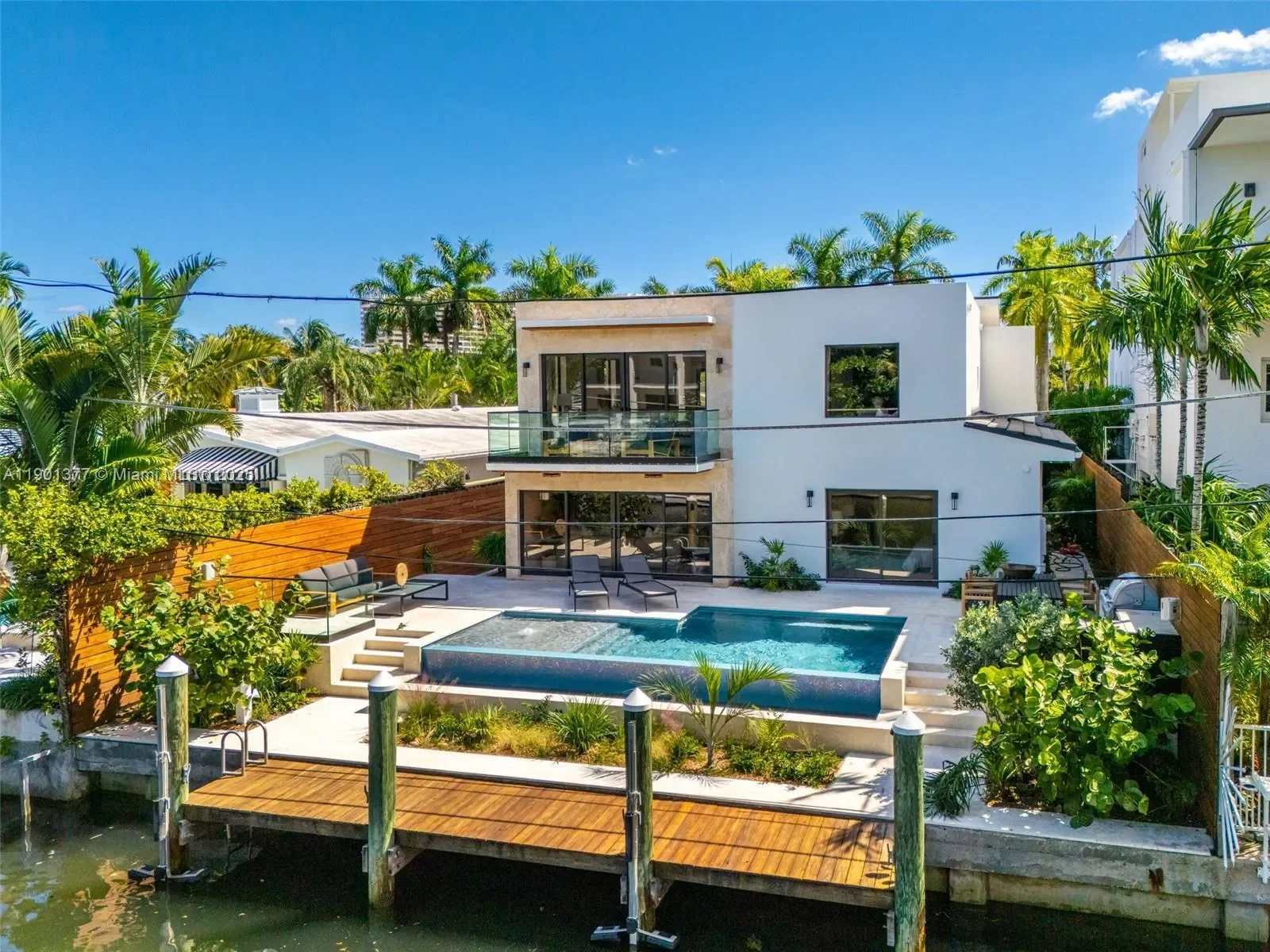 1815 Fairhaven Pl, Miami, Florida, United States. - Photo 39